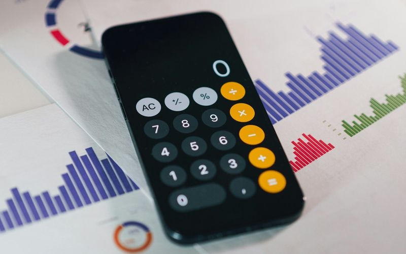 Common Financial Mistakes Business Owners Make (And How to Fix Them)